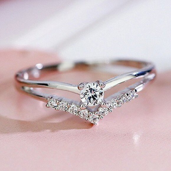 Jewelry - *New 925 Silver Wedding Diamond Ring, cute Ring, shiny Ring.
